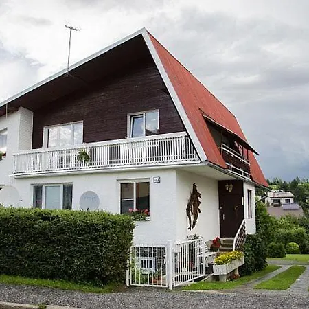 Privat Helena * Nová Lesná